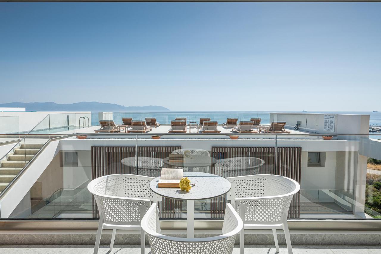罗曼蒂克酒店式公寓 Agia Pelagia  外观 照片